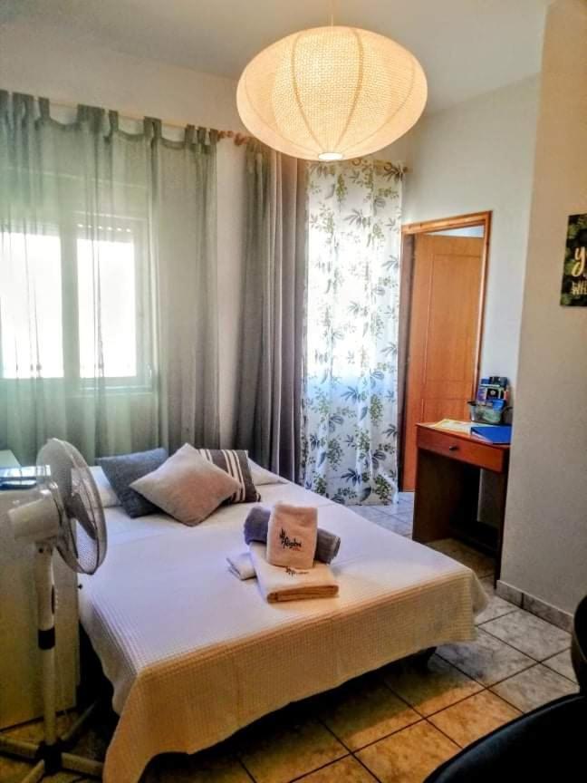 Alisahni Home 1 Kato Daratso Zimmer foto